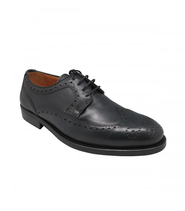 Zapato negro picado vestir